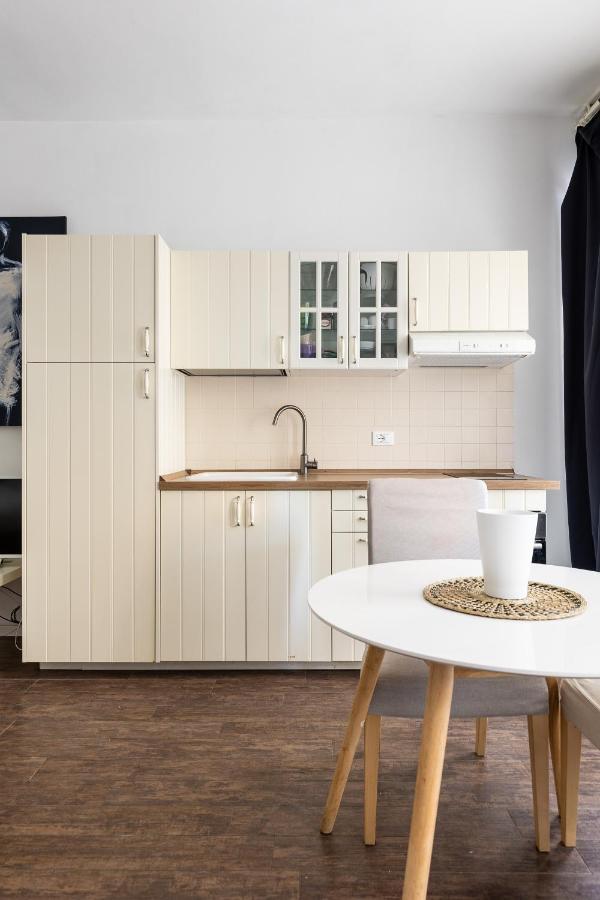 Largo Molina Studio I By Wonderful Italy Болонья Екстер'єр фото